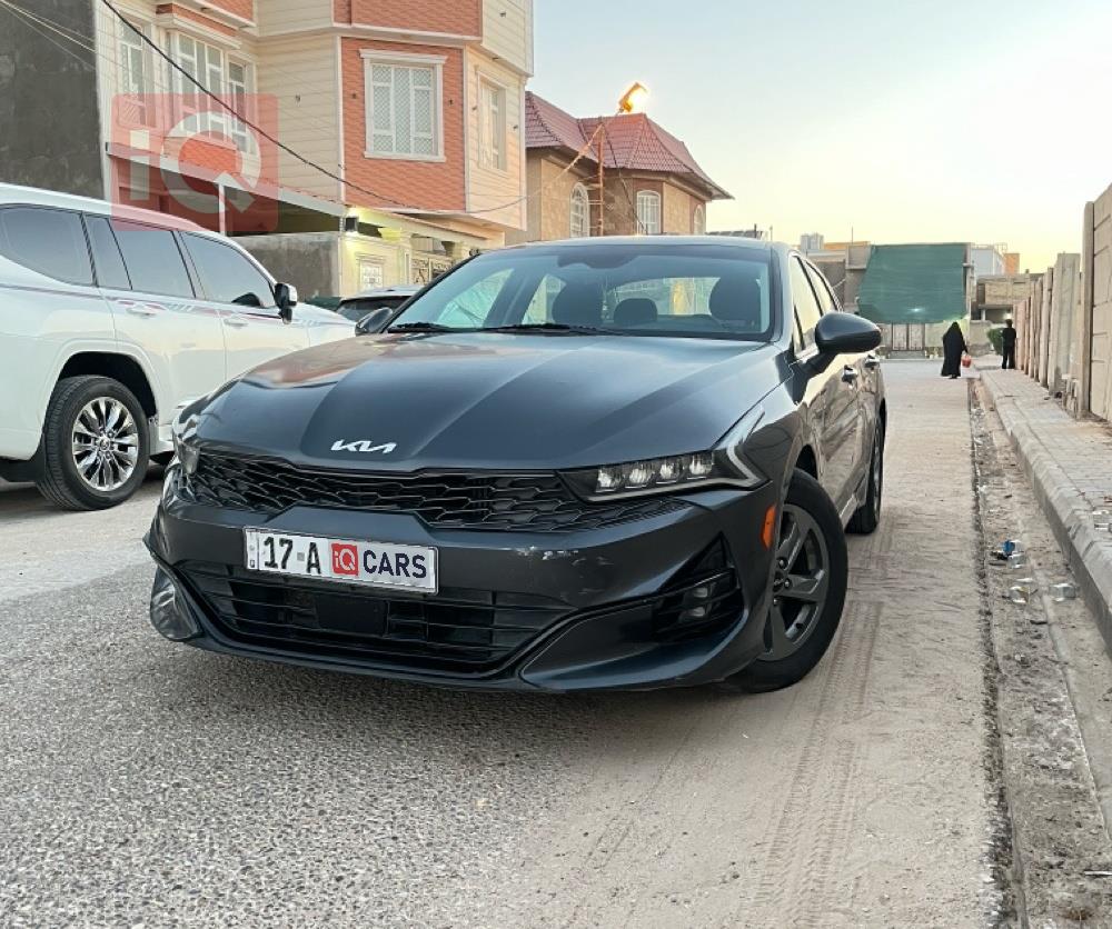 كيا K5